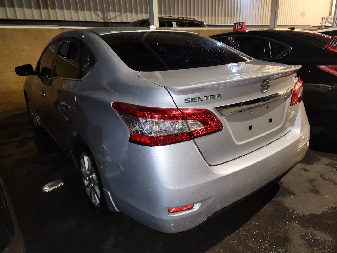 2015 NISSAN SENTRA — 172697 Miles — Lot Y344403 - Marhaba Auctions Used Cars - Image 4