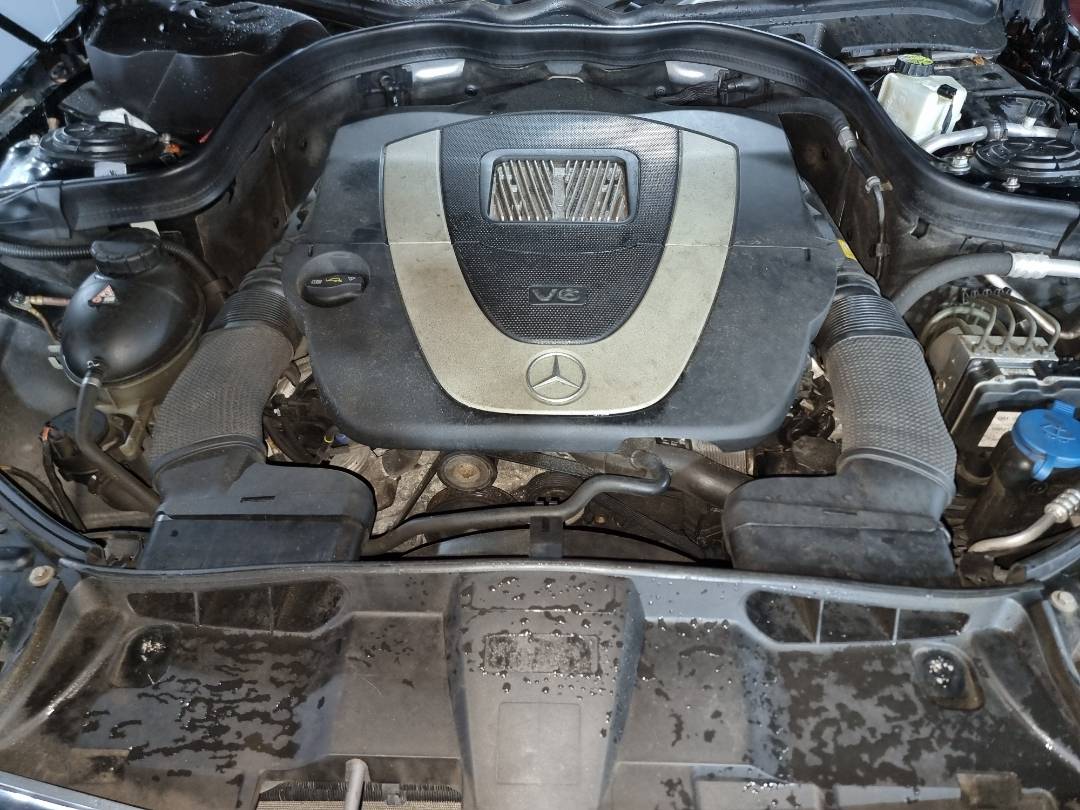 2010 MERCEDES BENZ E 350 — 145629 Miles — Lot 38654936 - Marhaba Auctions Used Cars - Image 12