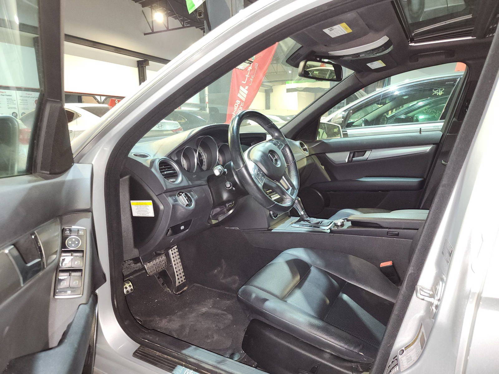 2014 MERCEDES BENZ C-250 — 172778 Miles — Lot 40696893 — Souq - Marhaba Auctions Used Cars - Image 9