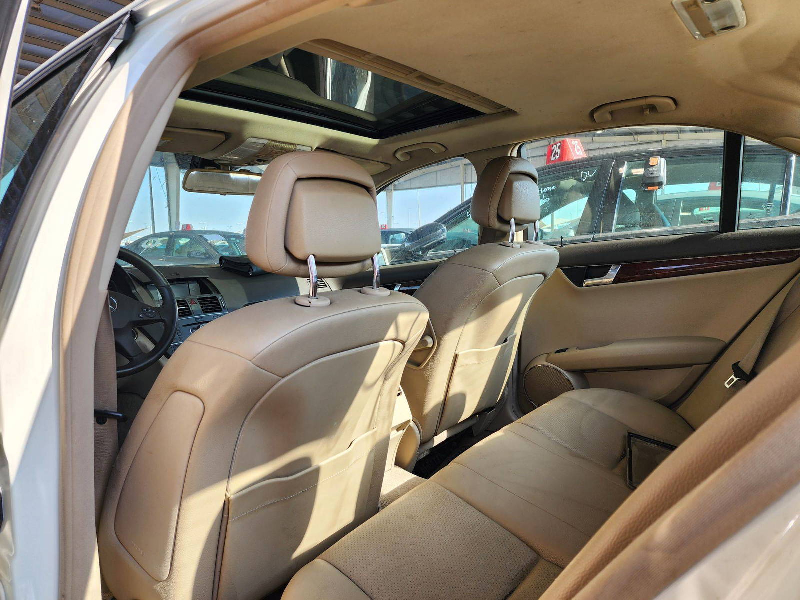 2011 MERCEDES BENZ C300 — 192054 Miles — Lot 39605792 — Souq - Marhaba Auctions Used Cars - Image 6