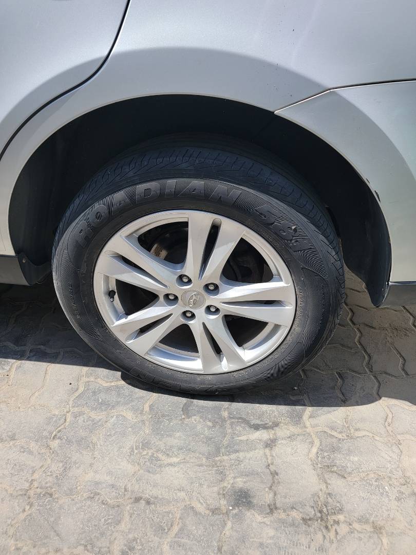 2011 HYUNDAI SANTA FE — 252654 KM — Lot BU720579 — Main - Marhaba Auctions Used Cars - Image 9