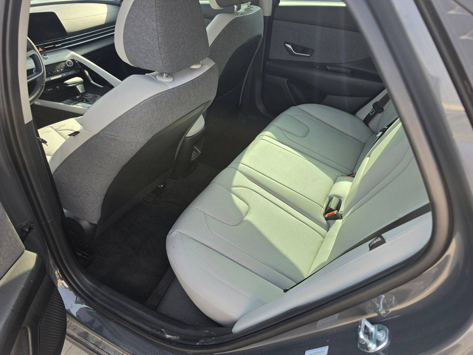 HYUNDAI ELANTRA 2025 - Marhaba Auction Used Cars - Image 9