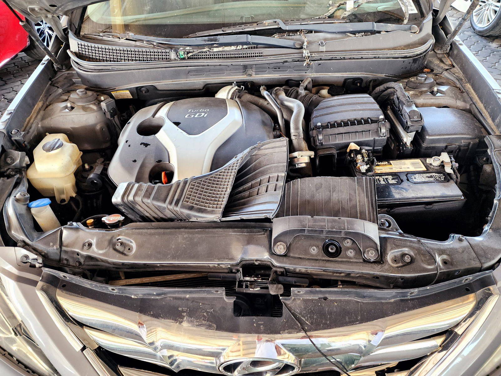 2011 HYUNDAI SONATA — 182474 Miles — Lot 40332124 — Souq - Marhaba Auctions Used Cars - Image 12