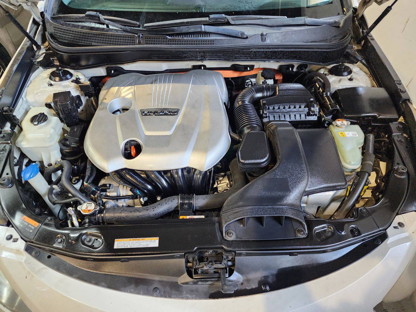 2014 HYUNDAI SONATA — 186799 Miles — Lot 107165 — Al Quoz - Marhaba Auctions Used Cars - Image 11