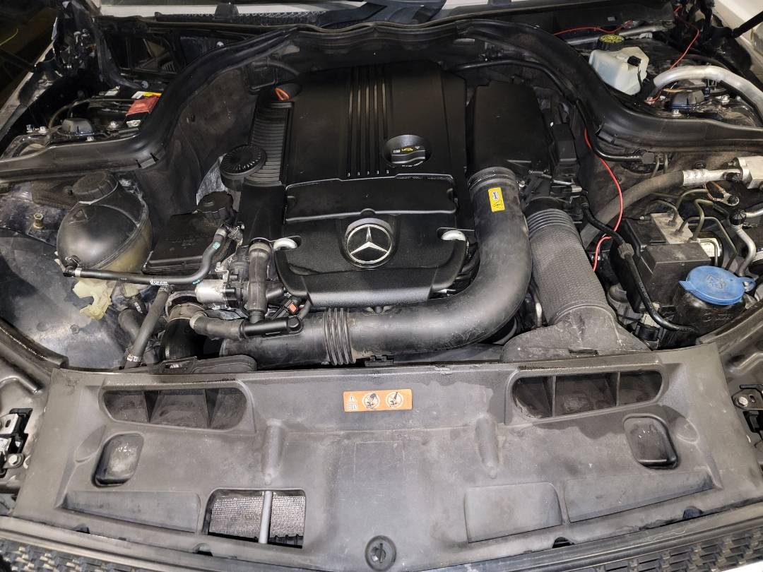 2012 MERCEDES BENZ C-250 — 167609 Miles — Lot 66097053 - Marhaba Auctions Used Cars - Image 10