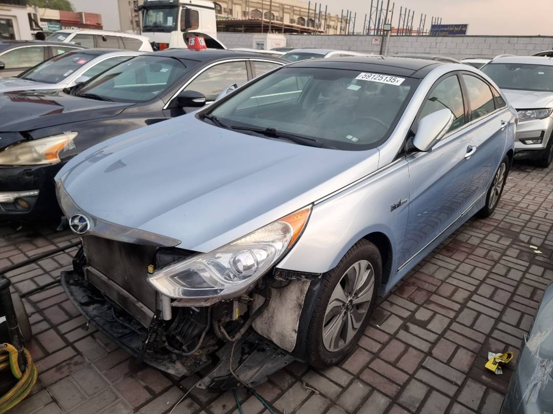 2014 HYUNDAI SONATA — 200396 Miles — Lot 107180 — Ind. 12 - Marhaba Auctions Used Cars - Image 5