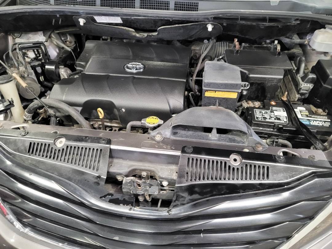 2012 TOYOTA SIENNA — 226332 Miles — Lot S033626 — Main - Marhaba Auctions Used Cars - Image 11