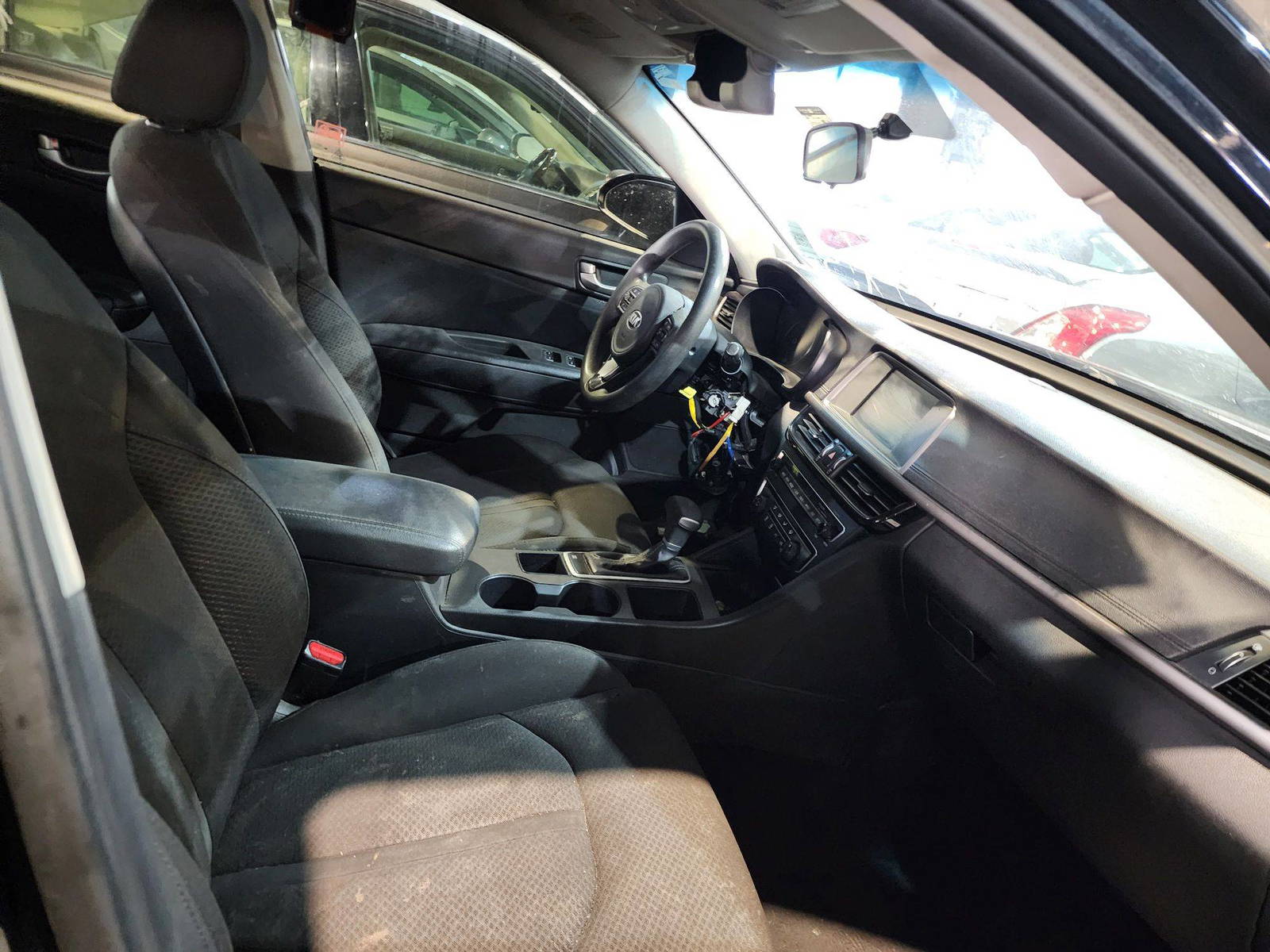 2018 KIA OPTIMA — 115633 Miles — Lot 125487 — Souq - Marhaba Auctions Used Cars - Image 9