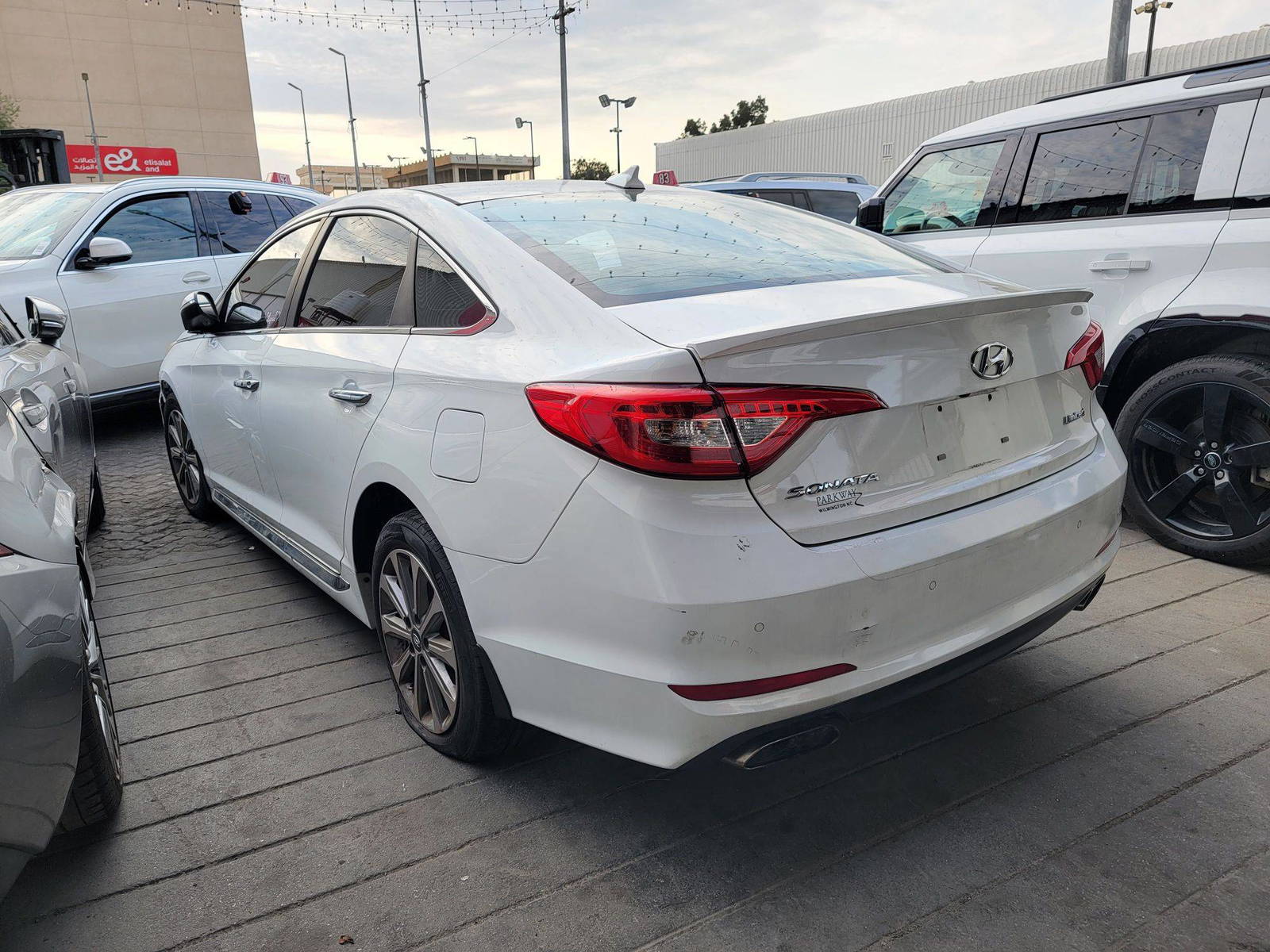 HYUNDAI SONATA 2017 - Marhaba Auction Used Cars - Image 6