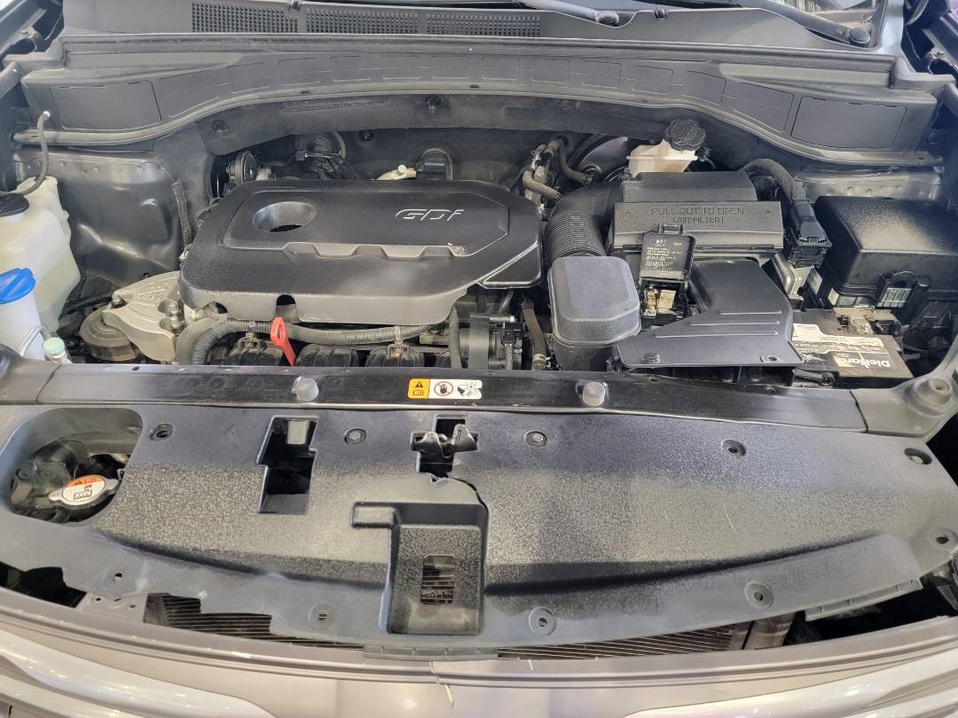 2018 HYUNDAI SANTA FE — 130314 Miles — Lot 549769 — Main - Marhaba Auctions Used Cars - Image 11