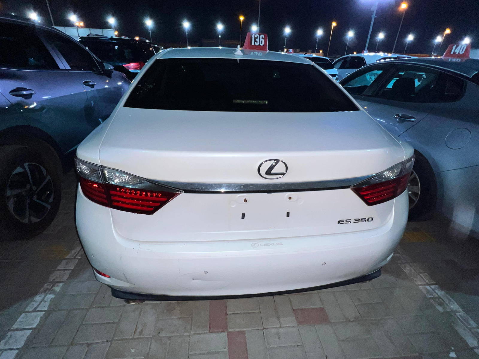 2013 LEXUS ES 350 — 104 030 Miles — Lot XD2071811 - Marhaba Auctions Used Cars - Image 9