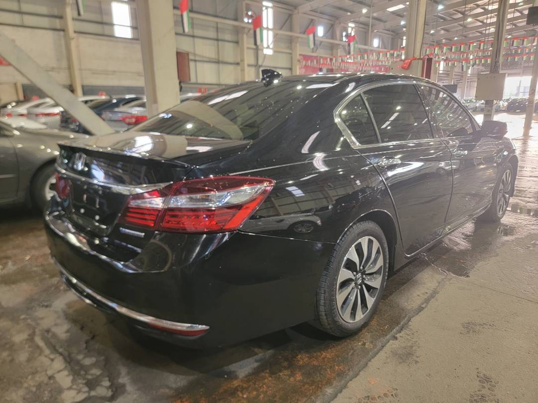 2017 HONDA ACCORD — 212972 Miles — Lot C019180 — Main - Marhaba Auctions Used Cars - Image 4
