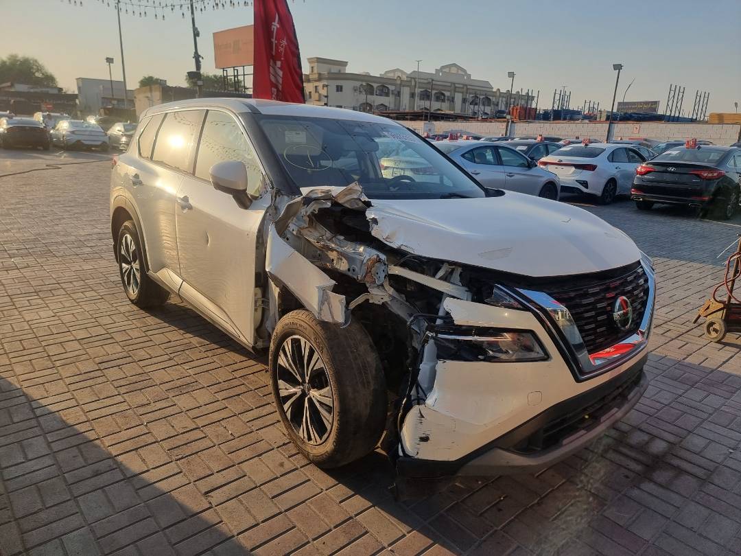 NISSAN ROGUE 2021 - Marhaba Auction Used Cars - Image 4