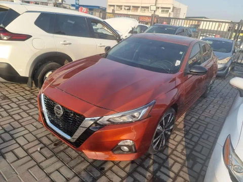 NISSAN ALTIMA