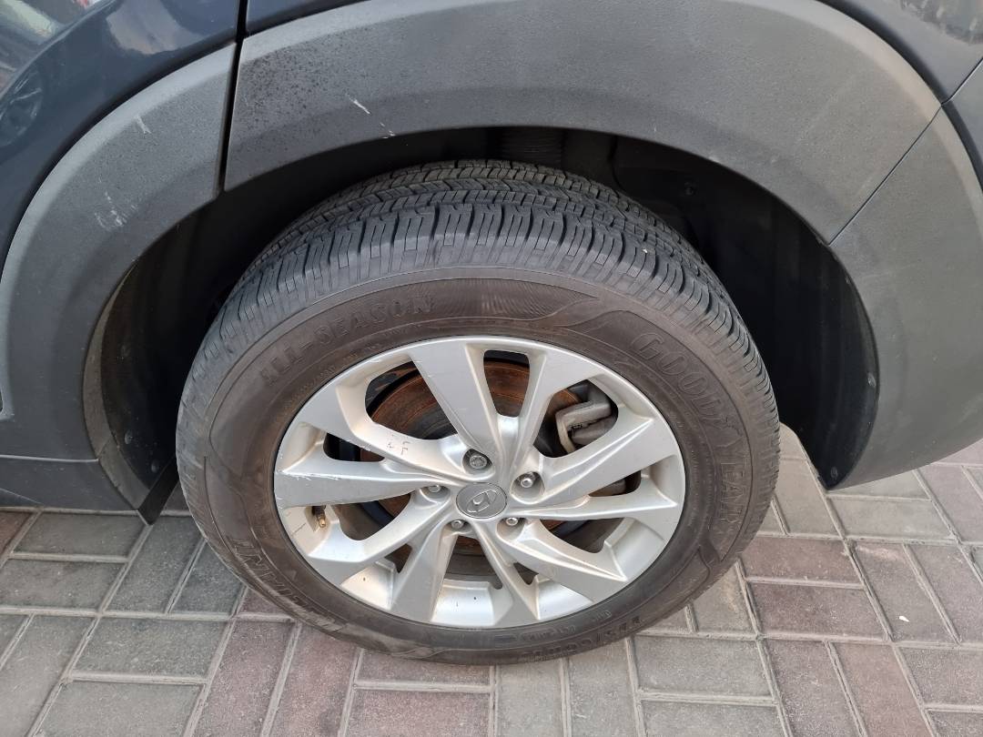 2019 HYUNDAI TUCSON — 63746 Miles — Lot 215478 — Ind. 12 - Marhaba Auctions Used Cars - Image 10