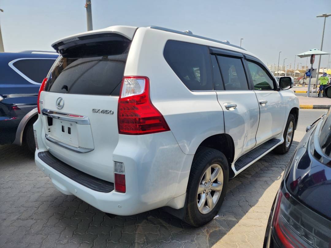 2010 LEXUS GX 460 — 133652 Miles — Lot 9333 — Ind. 12 - Marhaba Auctions Used Cars - Image 5