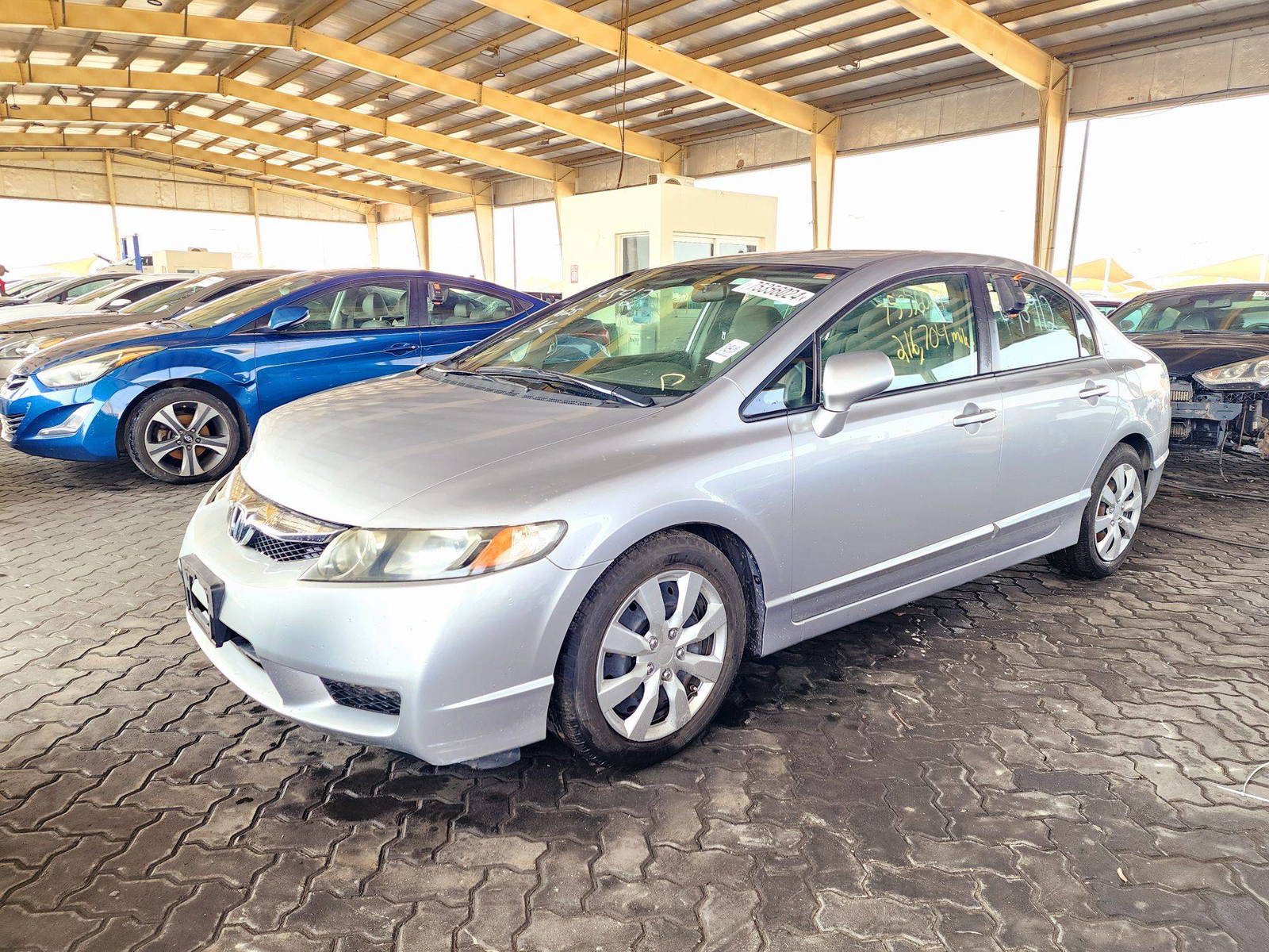 2011 HONDA CIVIC — 216704 Miles — Lot 75356024 — Souq - Marhaba Auctions Used Cars - Image 5