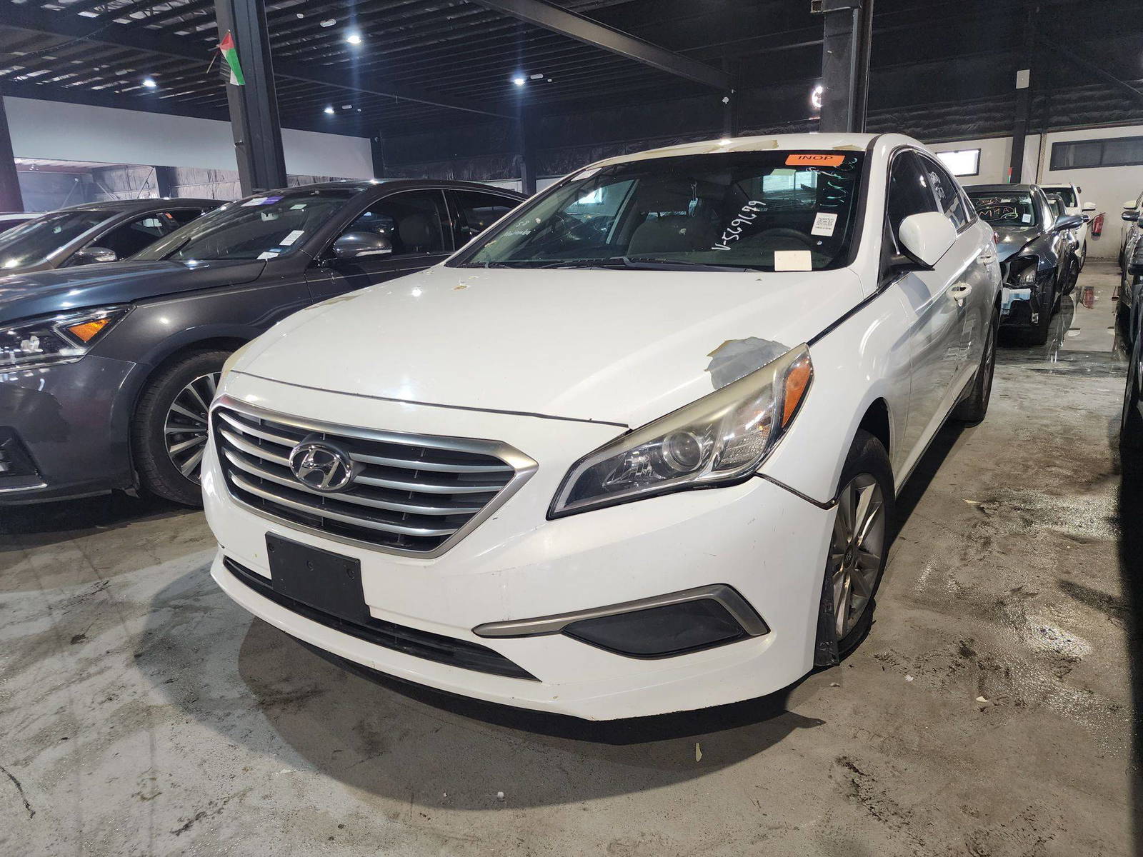 2017 HYUNDAI SONATA — 163414 Miles — Lot 1229573 — Al Quoz - Marhaba Auctions Used Cars - Image 6