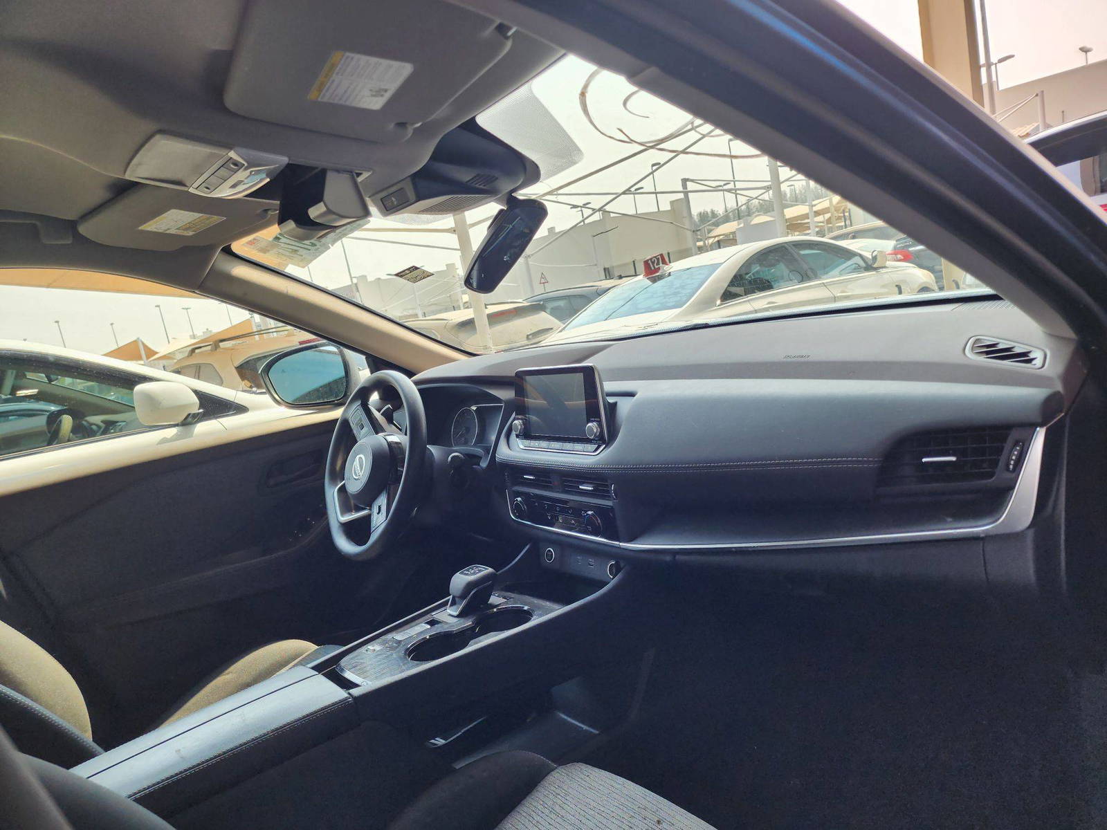 2021 NISSAN ROGUE — 17895 Miles — Lot 52724 — Souq - Marhaba Auctions Used Cars - Image 4