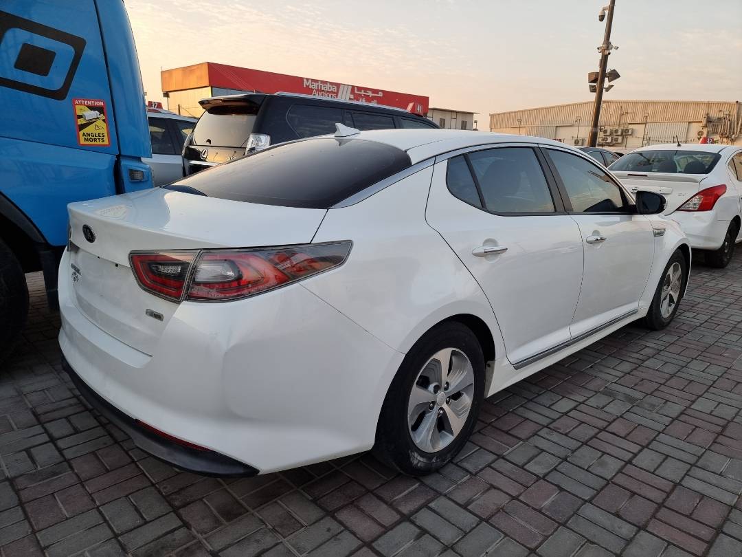 2014 KIA OPTIMA — 113946 Miles — Lot 215487 — Ind. 12 - Marhaba Auctions Used Cars - Image 4