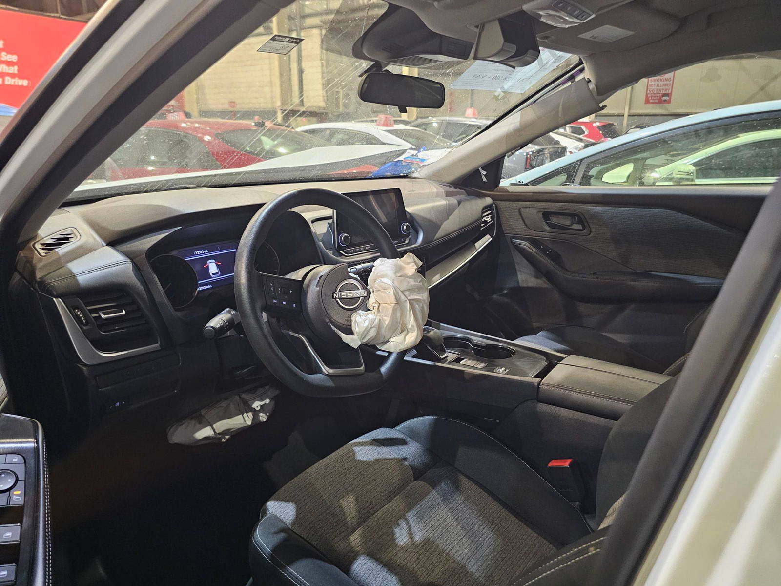 NISSAN ROGUE 2022 - Marhaba Auction Used Cars - Image 8