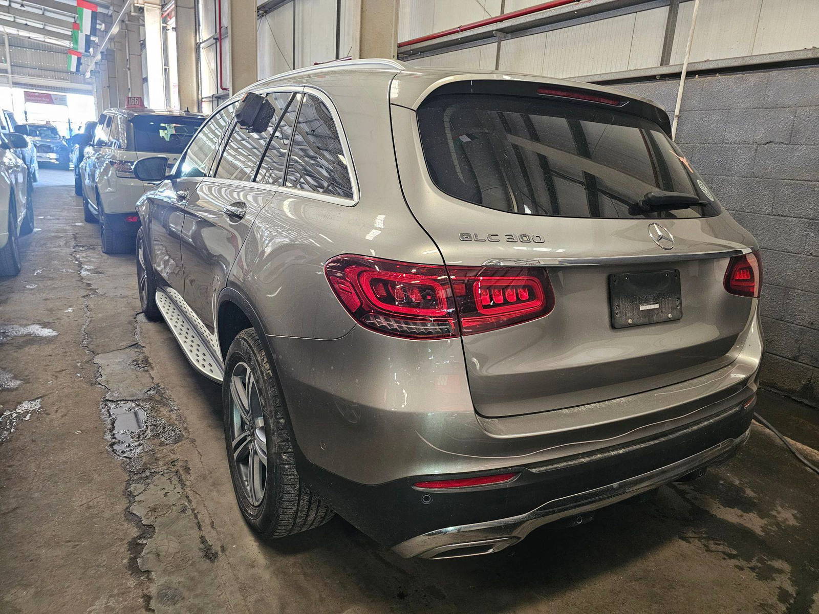 2020 MERCEDES BENZ GLC-300 — 82421 Miles — Lot 0LV257651 — Souq - Marhaba Auctions Used Cars - Image 6