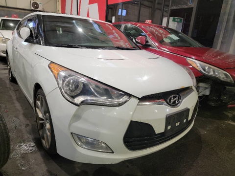 HYUNDAI VELOSTER