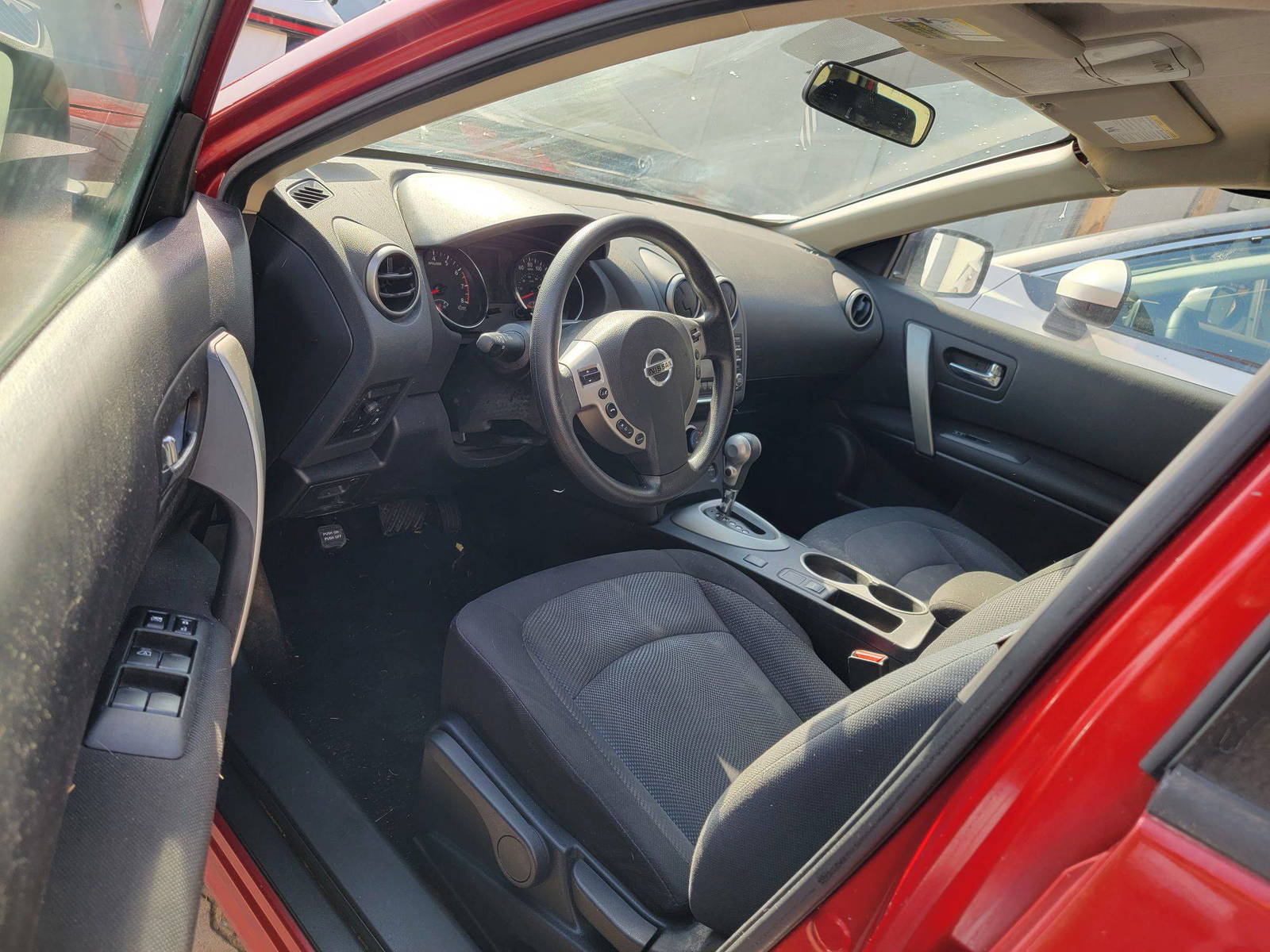 NISSAN ROGUE 2015 - Marhaba Auction Used Cars - Image 8