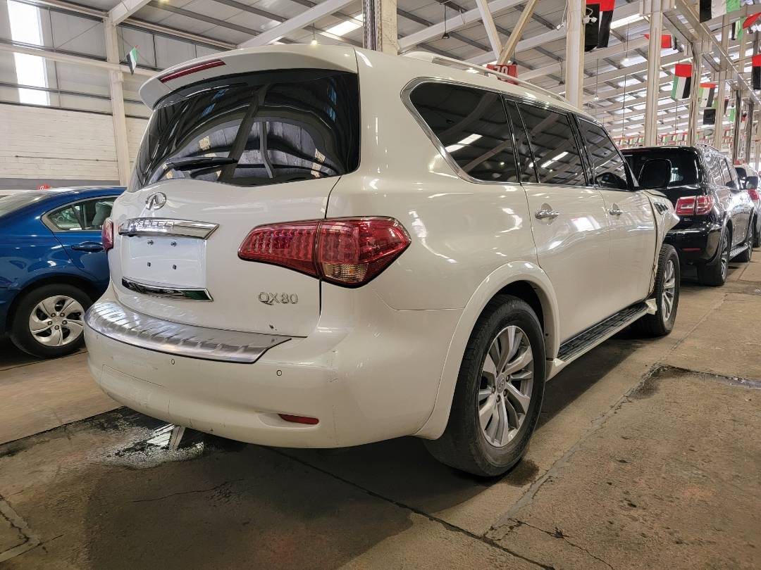 2017 INFINITI QX80 — 97404 Miles — Lot H9159157 — Main - Marhaba Auctions Used Cars - Image 3