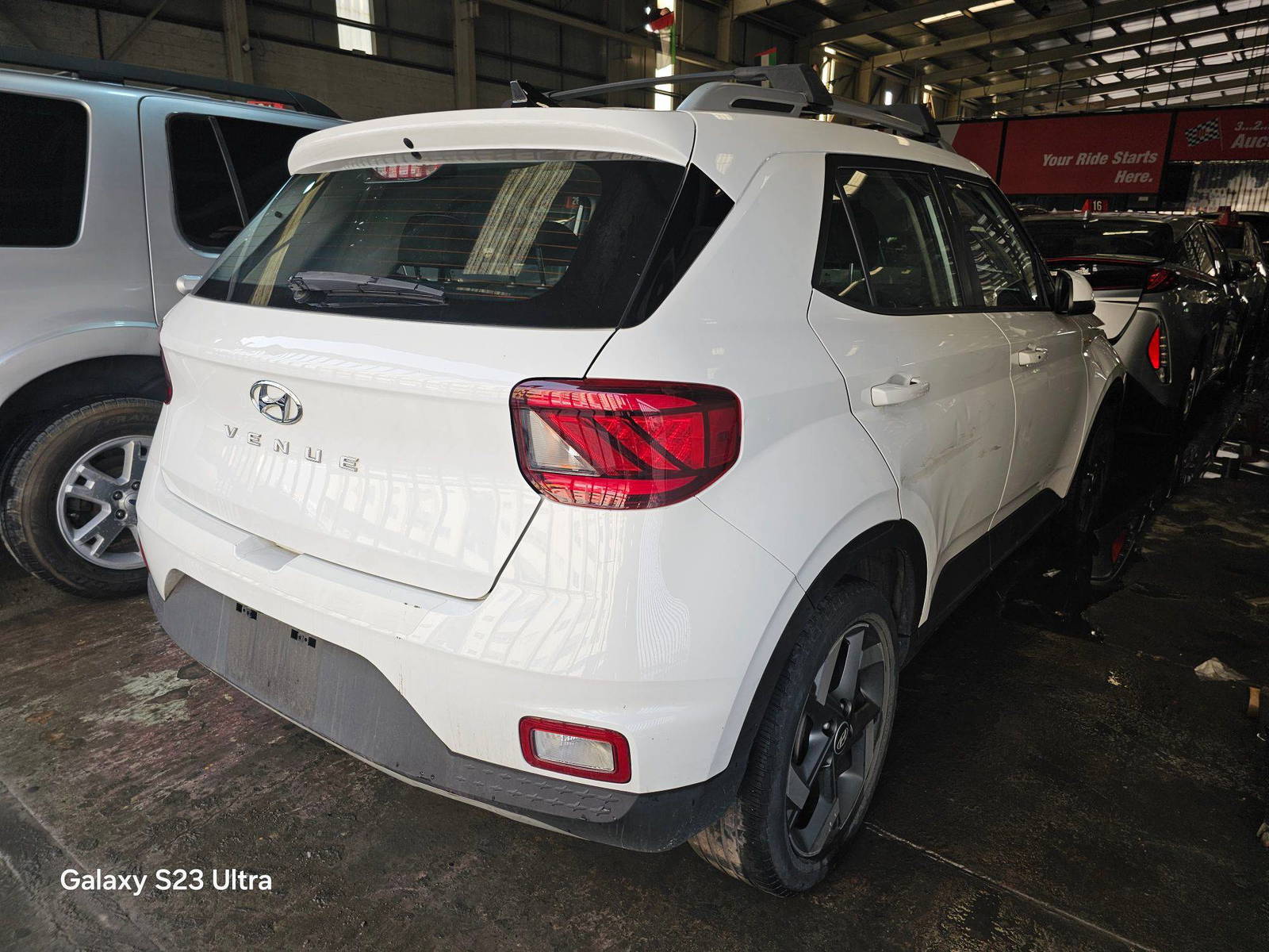 2021 HYUNDAI VENUE SEL — 104082 Miles — Lot 89487615 — Main - Marhaba Auctions Used Cars - Image 3