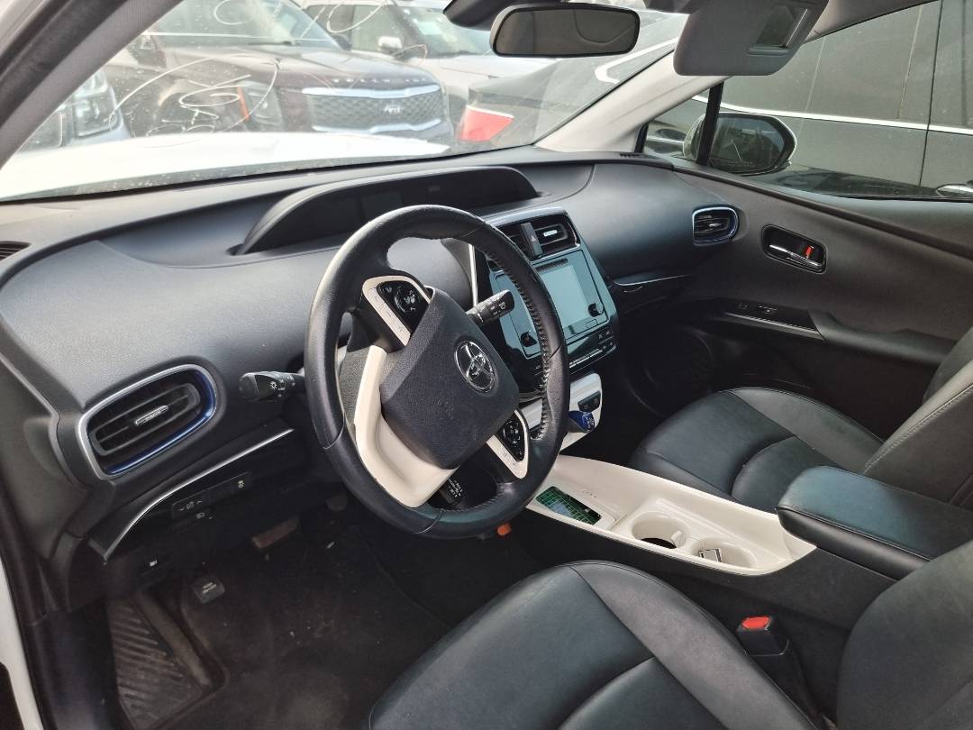 2016 TOYOTA PRIUS — 118088 Miles — Lot 214587 — Ind. 12 - Marhaba Auctions Used Cars - Image 6