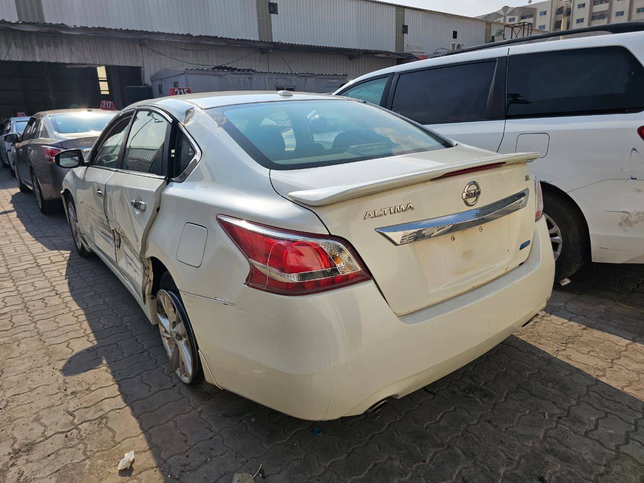 2013 NISSAN ALTIMA — 226355 Miles — Lot 132507 - Marhaba Auctions Used Cars - Image 4