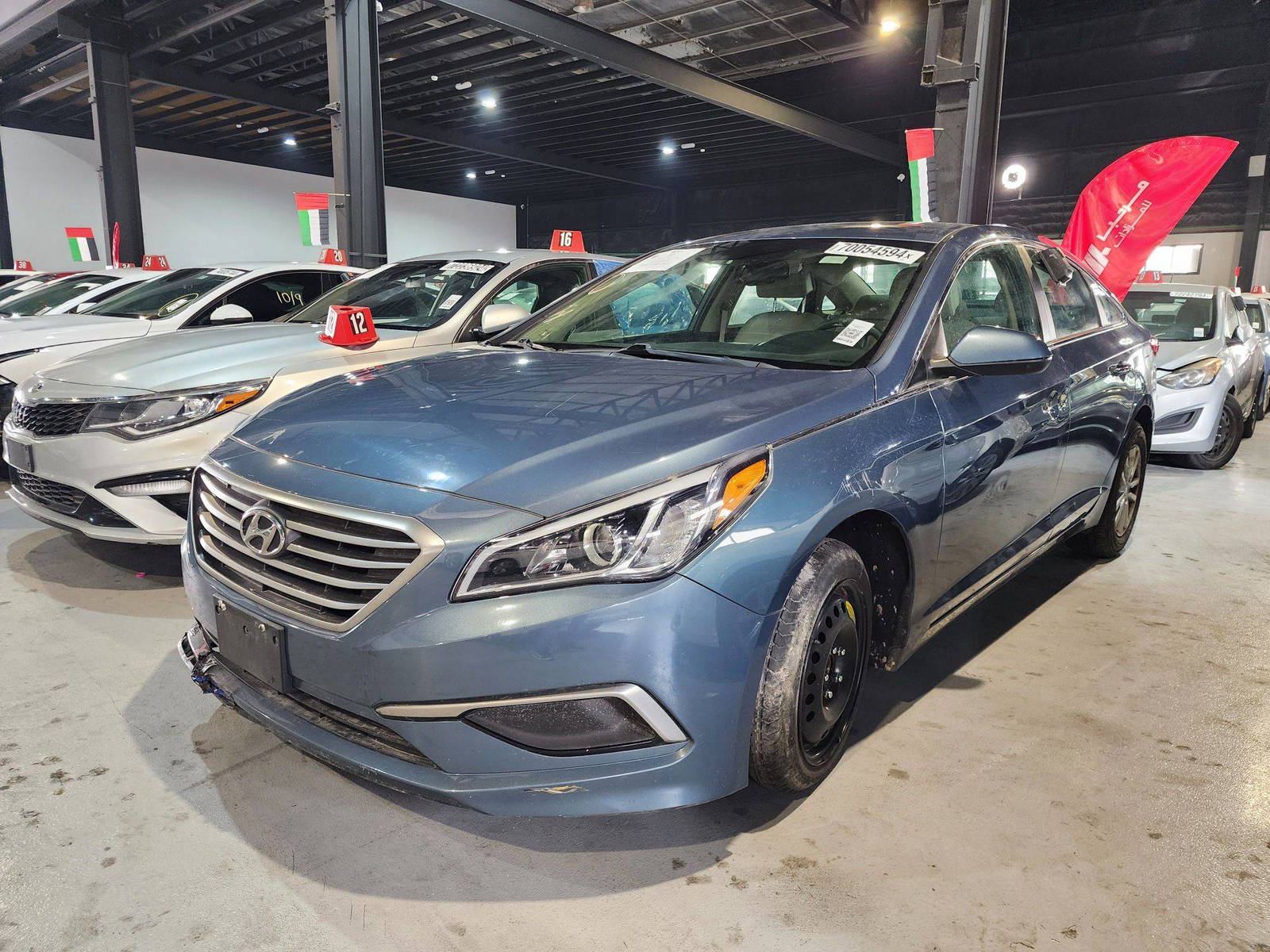 2017 HYUNDAI SONATA — 173614 Miles — Lot 46438 — Al Quoz - Marhaba Auctions Used Cars - Image 4