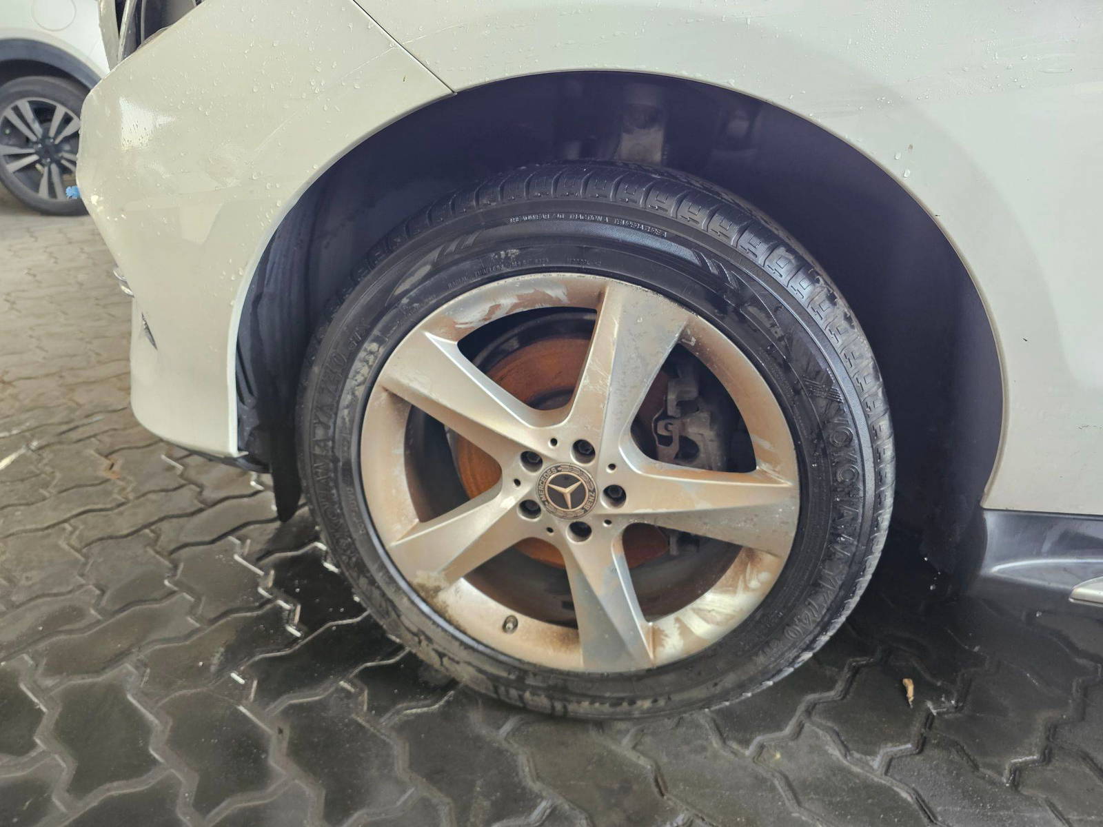 MERCEDES BENZ GLE 350 2018 - Marhaba Auction Used Cars - Image 10