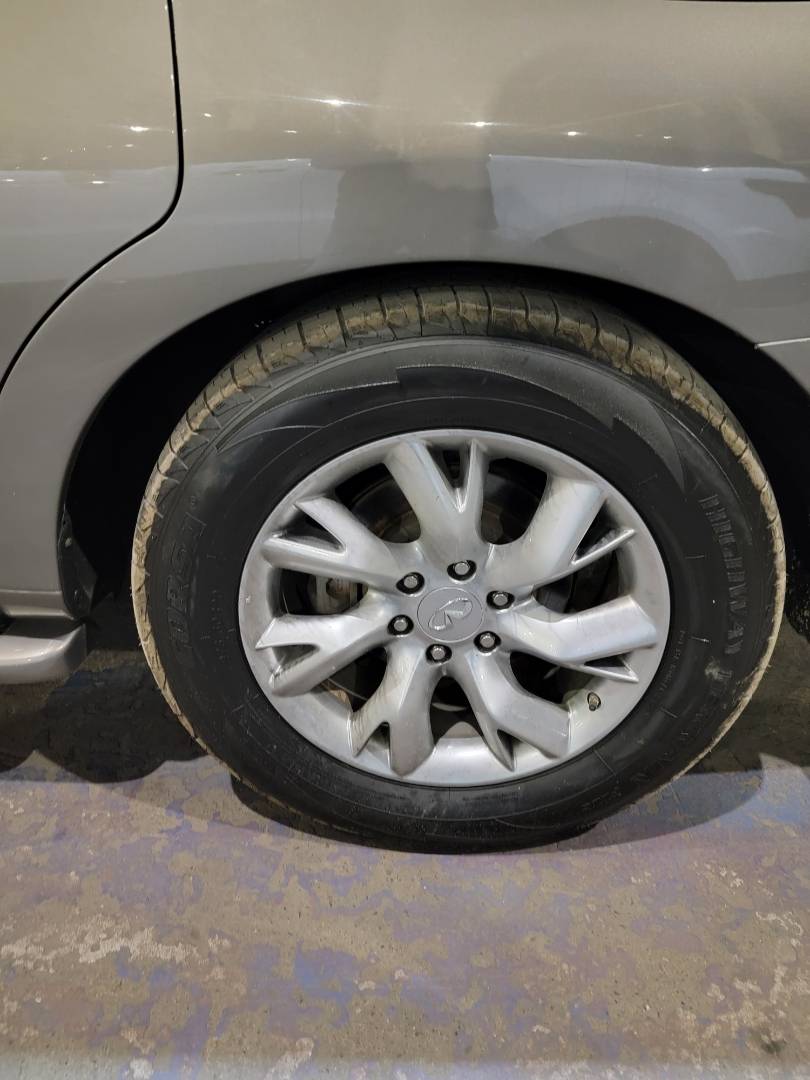2014 INFINITI QX80 — 154824 Miles — Lot E9062730 — Main - Marhaba Auctions Used Cars - Image 9