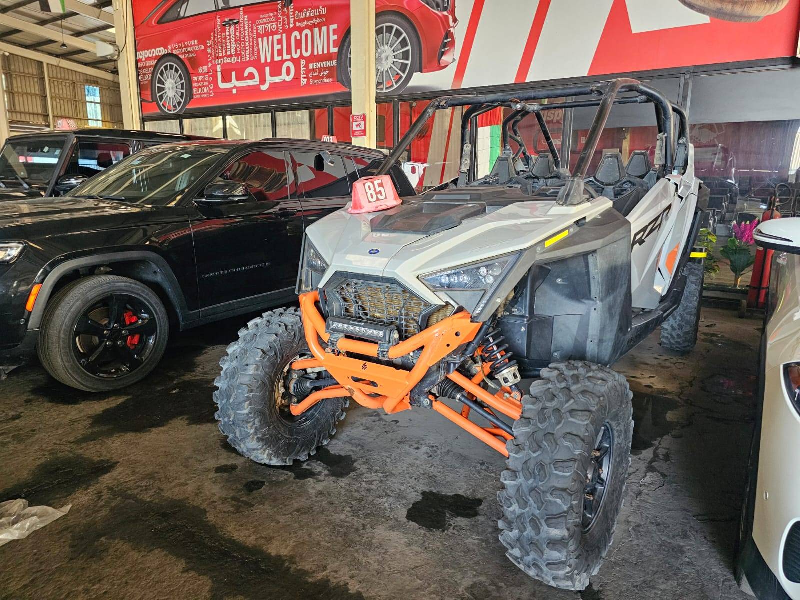 2023 POLARIS RZR — 2280 Miles — Lot F363539 — Main - Marhaba Auctions Used Cars - Image 3