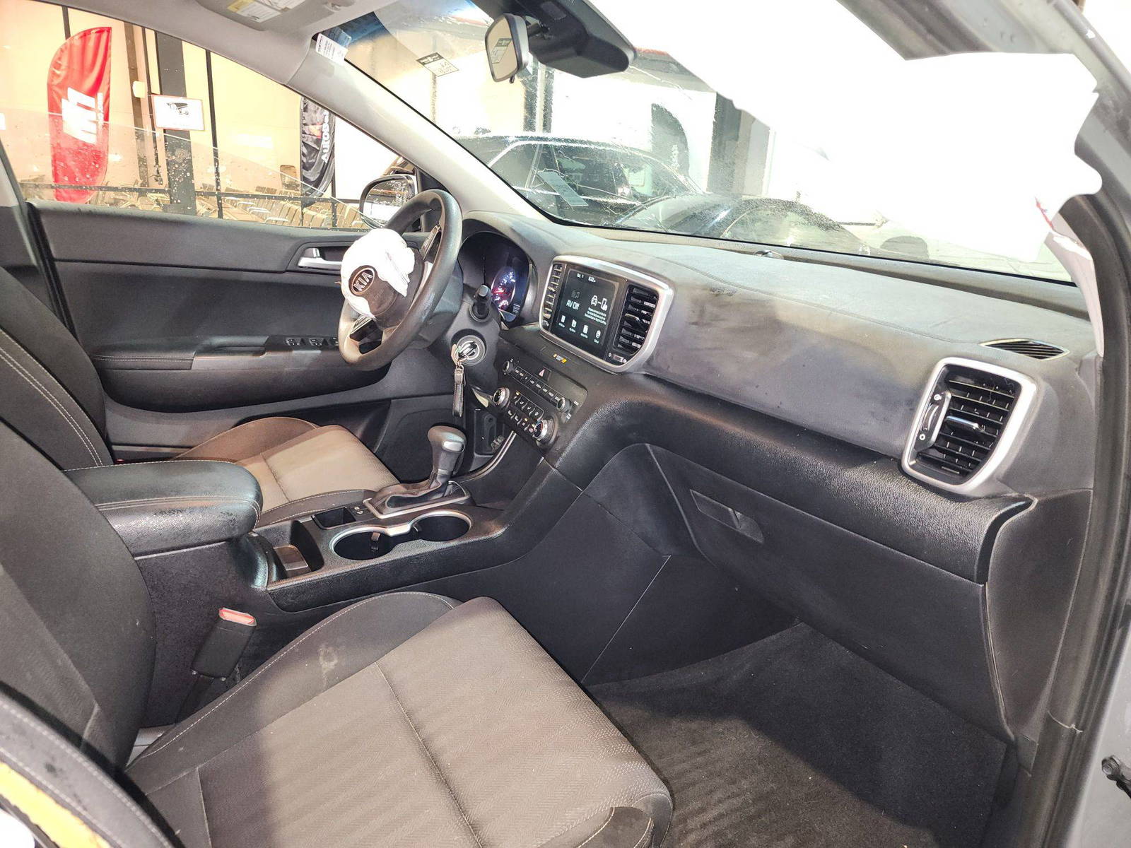 2020 KIA SPORTAGE — 46355 Miles — Lot 51669624 — Al Quoz - Marhaba Auctions Used Cars - Image 9