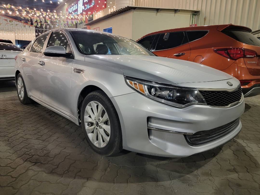 2018 KIA OPTIMA — 174931 Miles — Lot 209030 — Main - Marhaba Auctions Used Cars - Image 4