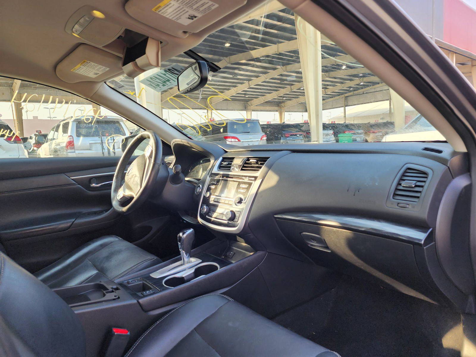 2018 NISSAN ALTIMA — 141692 Miles — Lot 42014424 — Souq - Marhaba Auctions Used Cars - Image 4