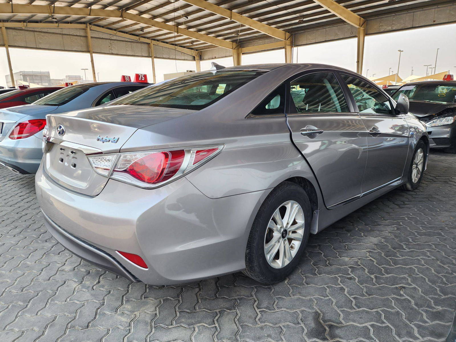 2012 HYUNDAI SONATA — 203100 Miles — Lot 58030634 — Souq - Marhaba Auctions Used Cars - Image 3