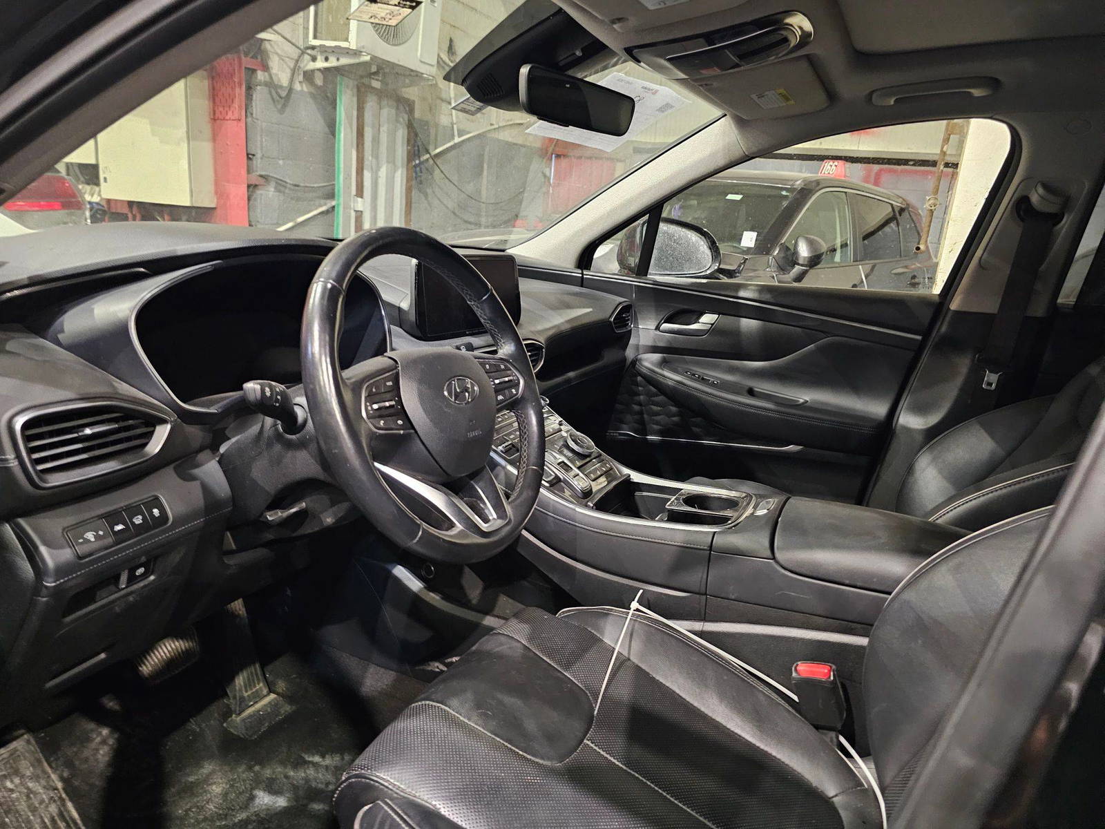 HYUNDAI SANTA FE 2023 - Marhaba Auction Used Cars - Image 8