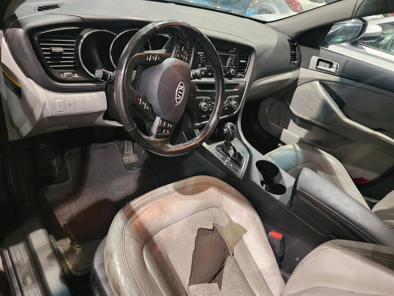 2011 KIA OPTIMA — 151990 Miles — Lot 65982243 - Marhaba Auctions Used Cars - Image 4