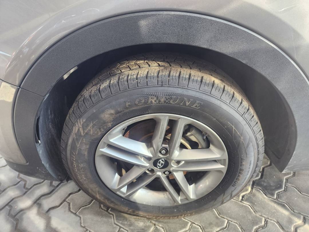 2018 HYUNDAI SANTA FE SPORT — 125966 Miles — Lot G570060 - Marhaba Auctions Used Cars - Image 4