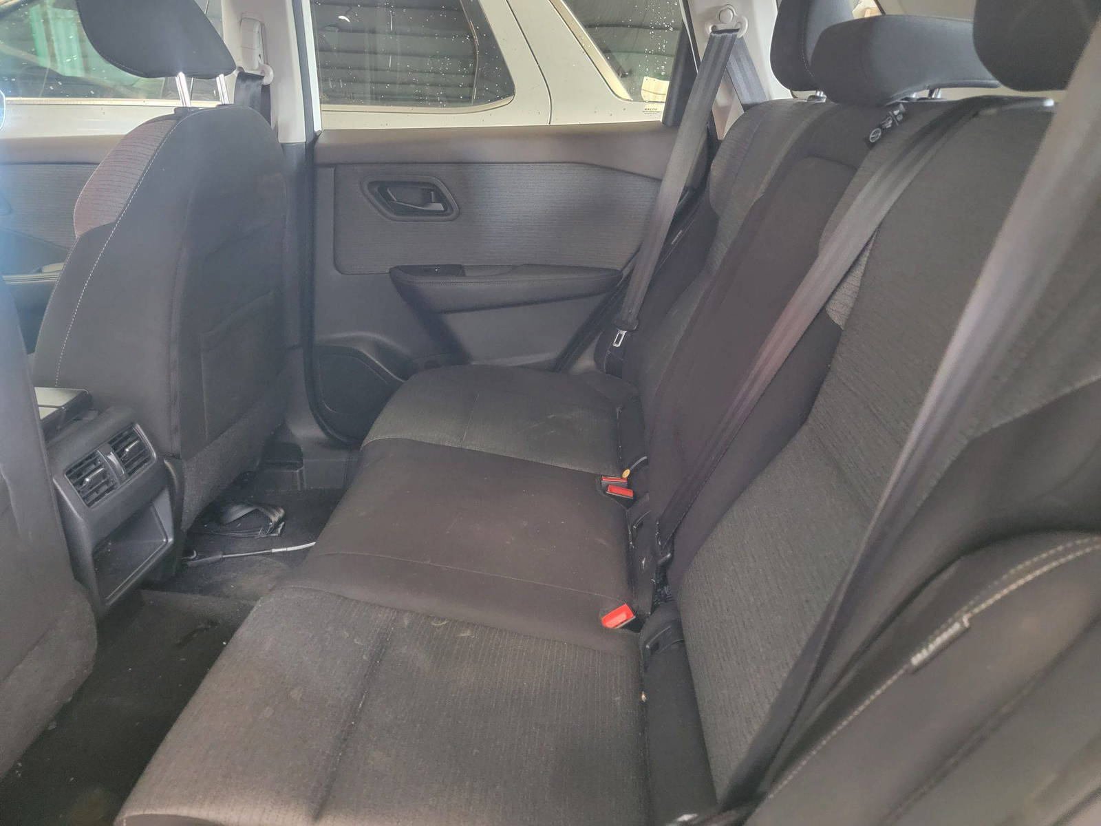 NISSAN ROGUE 2021 - Marhaba Auction Used Cars - Image 9