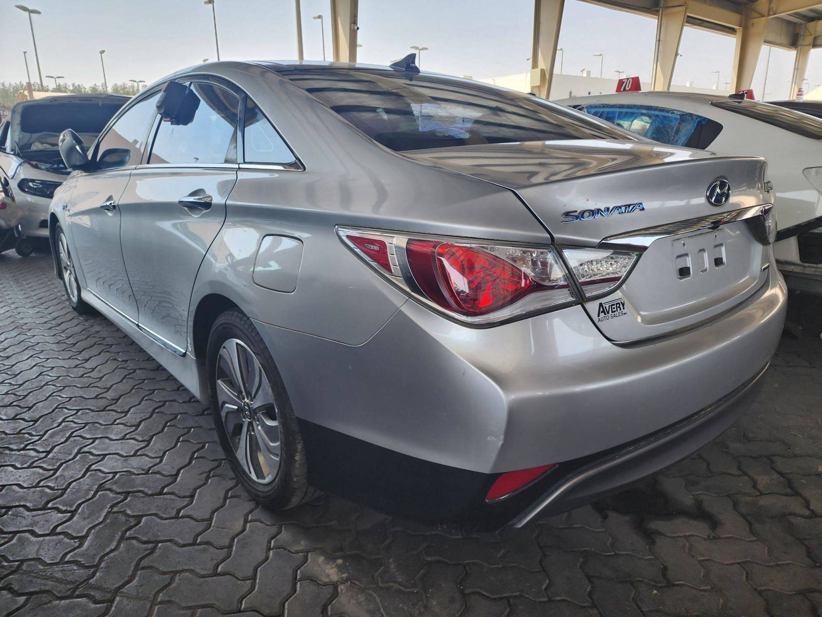 2014 HYUNDAI SONATA — 146758 Miles — Lot 47409644 — Souq - Marhaba Auctions Used Cars - Image 5