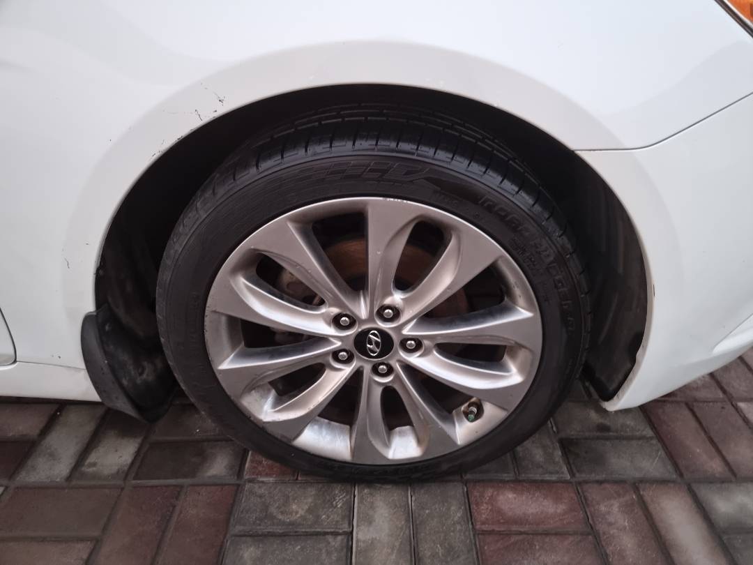 2012 HYUNDAI SONATA — 152776 Miles — Lot 124578 — Souq - Marhaba Auctions Used Cars - Image 12