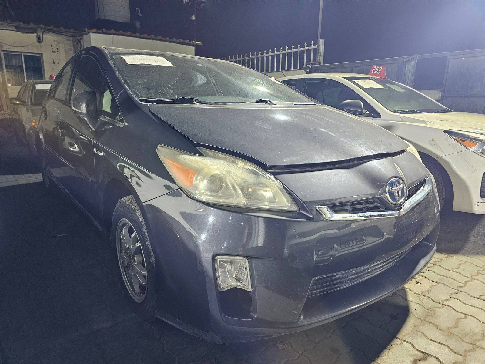 2011 TOYOTA PRIUS — 201518 Miles — Lot B0283712 — Main - Marhaba Auctions Used Cars - Image 4