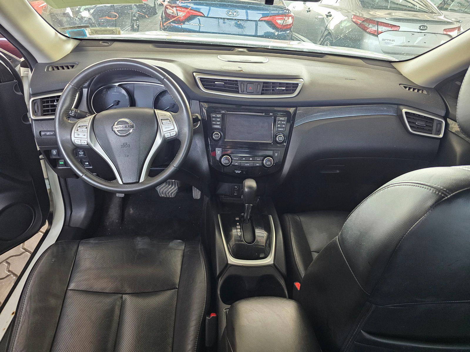 2015 NISSAN ROGUE — 199568 Miles — Lot FC831593 — Main - Marhaba Auctions Used Cars - Image 8