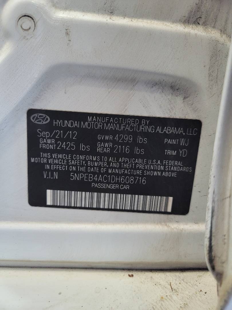 2013 HYUNDAI SONATA — 150308 Miles — Lot H608716 — Souq - Marhaba Auctions Used Cars - Image 10