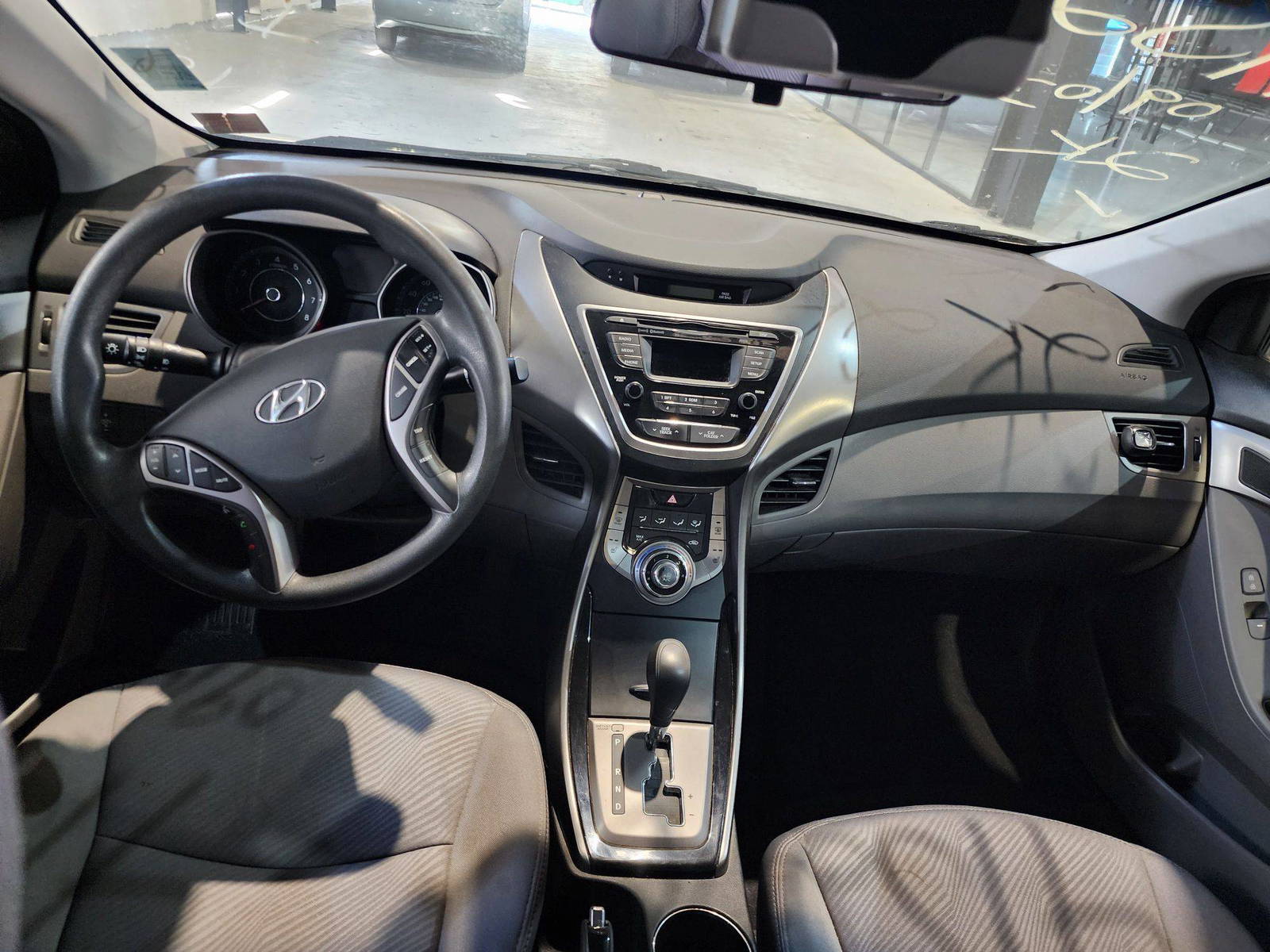 2013 HYUNDAI ELANTRA — 223910 Miles — Lot 15290 — Al Quoz - Marhaba Auctions Used Cars - Image 8